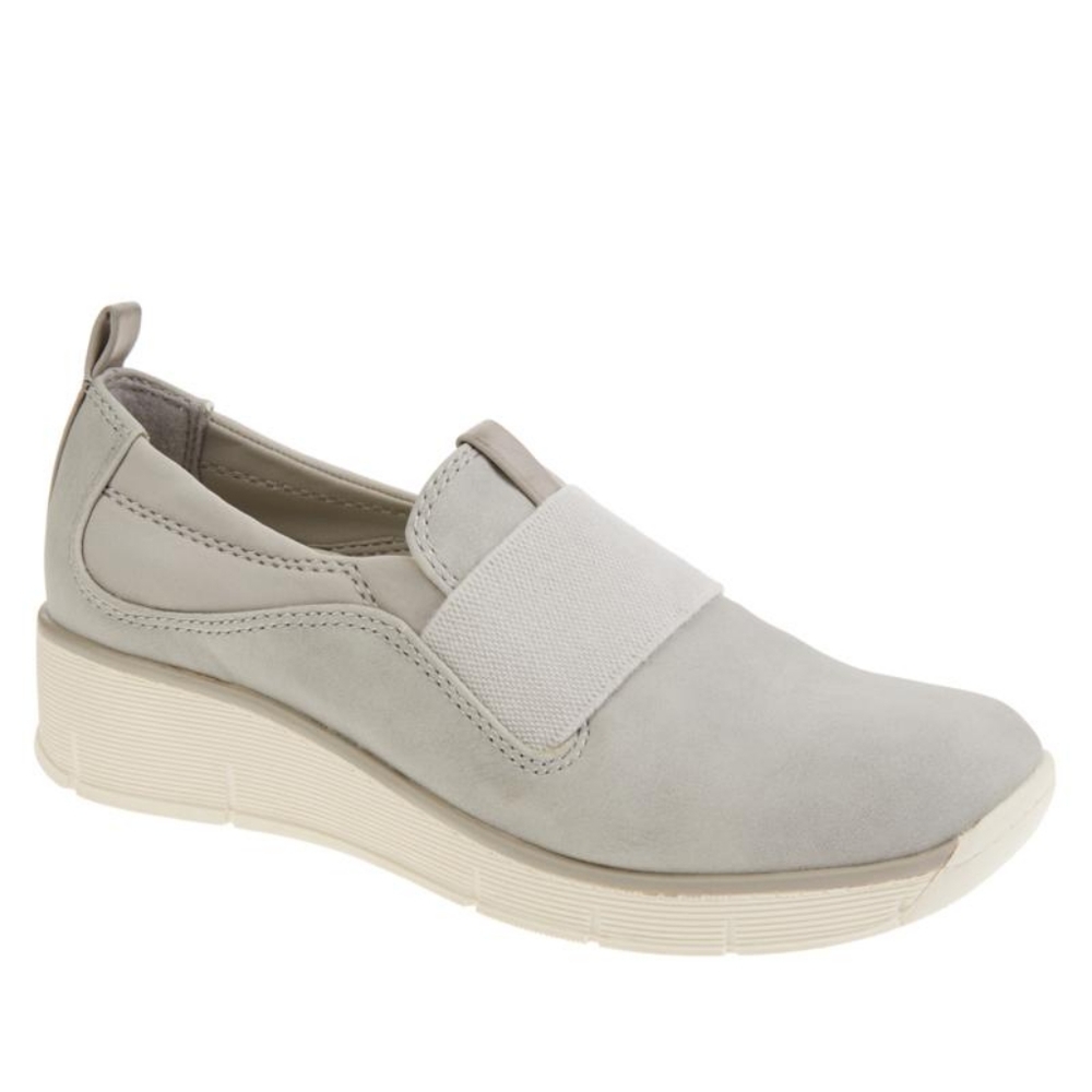 Baretraps® Garner Slip-On Sports Shoe 